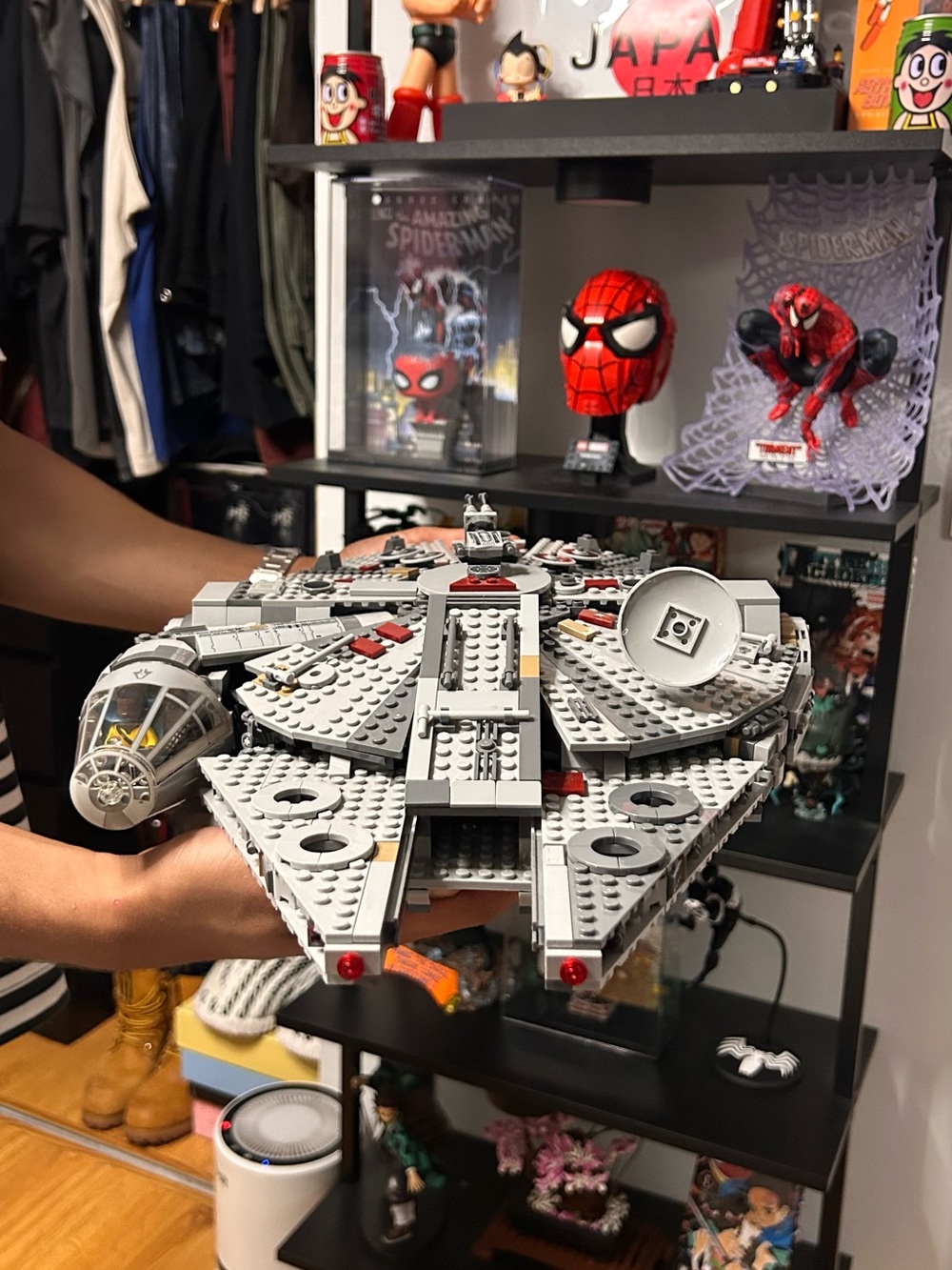 Gray millennial falcon